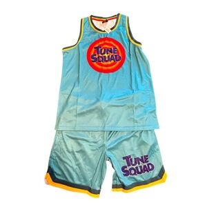 NWT Looney Tunes “Tune Squad” Space Jam Mens size M/L Jersey 2 pc basketball set